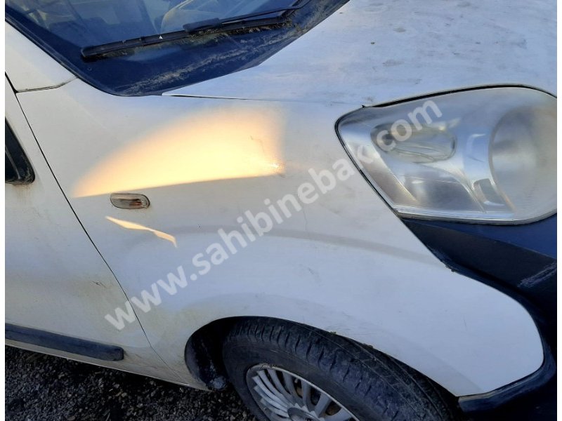 2009 peugeot bipper 1.4 hdi çıkma sağ ön çamurluk