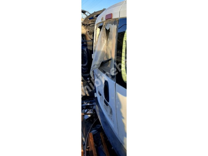 2009 peugeot bipper 1.4 hdi çıkma sol bagaj kapağı