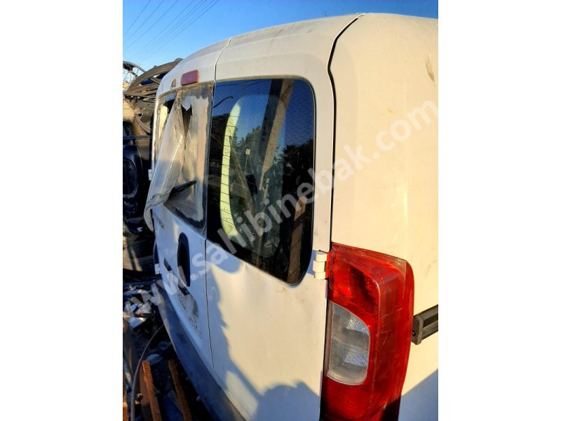 2009 peugeot bipper 1.4 hdi çıkma takım bagaj kapağı