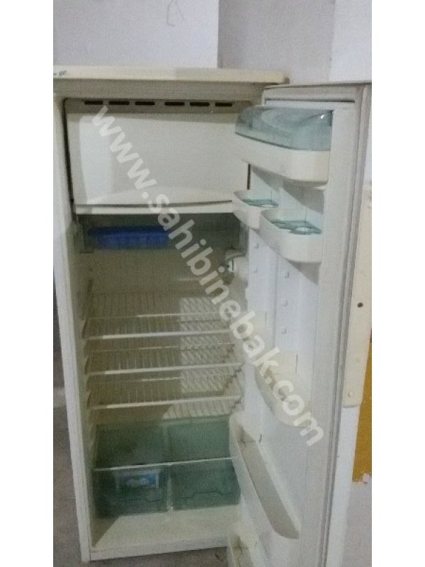 Ankara Çankaya'da Temiz Arçelik buzdolabı