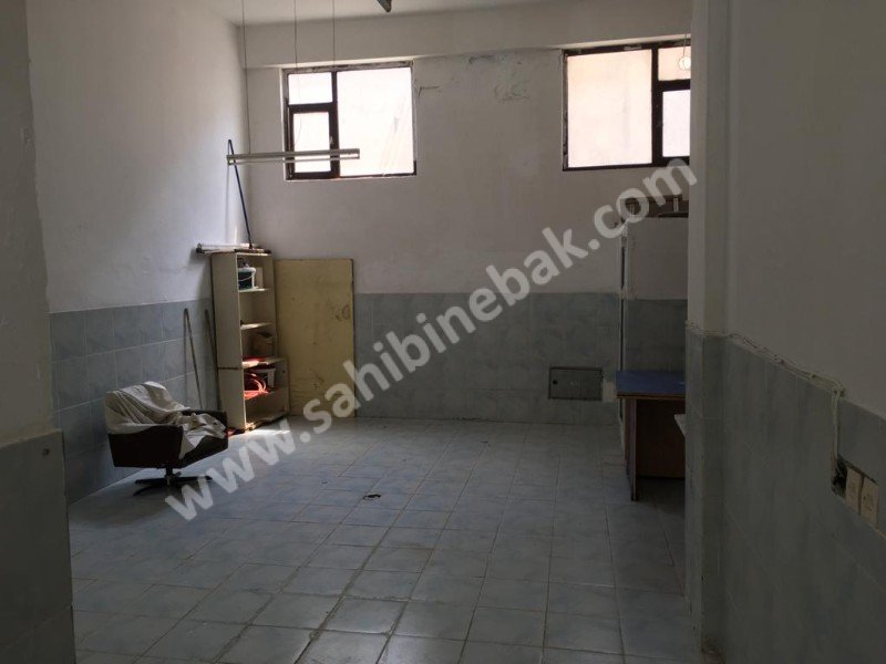 SATILIK DÜKKAN GEMLİK OKUL YANI 2
