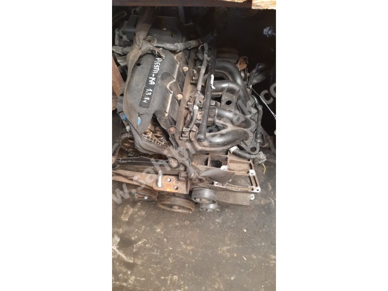Ford fiesta 1.3 çıkma motor