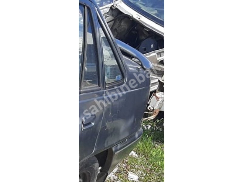 1996 daewoo nexia 1.5 çıkma sol arka çamurluk