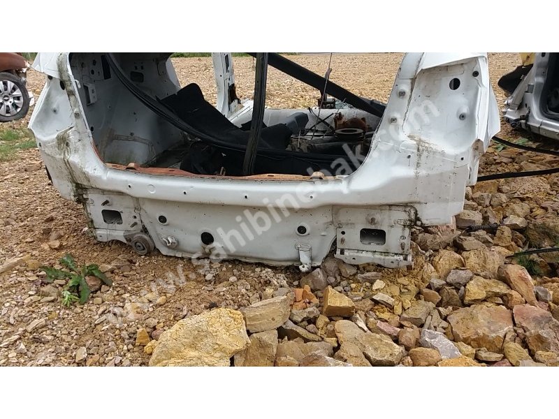 Chevrolet cruz sedan kesme arka panel