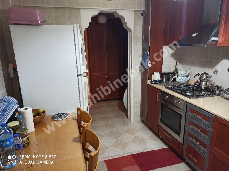 Aydın Kuşadası İkiçeşmelik Mah. Sahibinden Satılık 3.Kat 3+1 Daire 110 m2