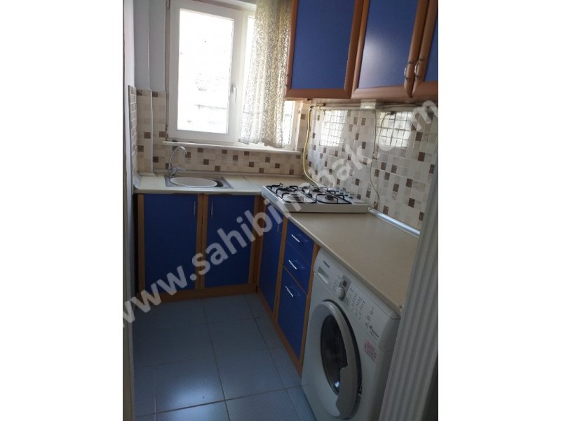 İstanbul Bakırköy Yenimahalle Mah. Satılık 5.Kat 1+1 Daire 55 m2