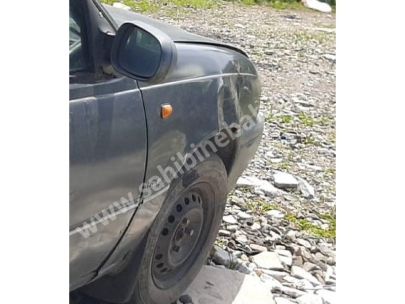 1996 daewoo nexia 1.5 orjinal çamurluklar