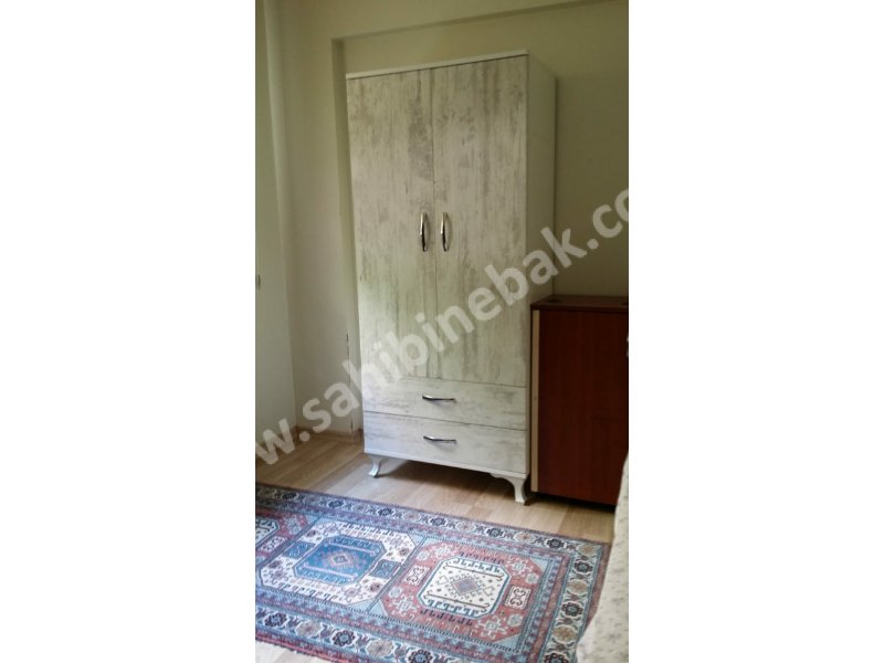 Uşak Merkez Ünalan Mah. Satılık 2+1 Bahçe Katı Daire 80 m2