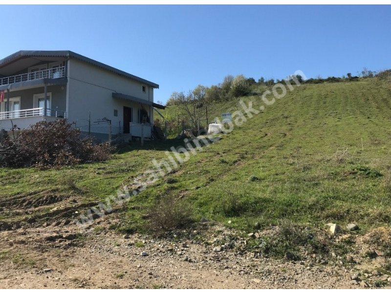 Yalova Termal Akköy Köyü Doğa Manzaralı Satılık Villa İmarlı 438 m2 Arsa