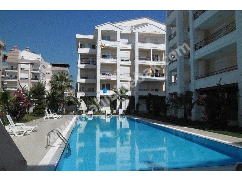 Antalya Konyaaltı Hurma Mah. 1+1 Kiralık 3. Kat Daire 110 M2