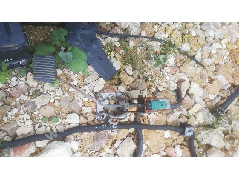 CHEVROLET AVEO OTOMATİK FREN PEDALI.