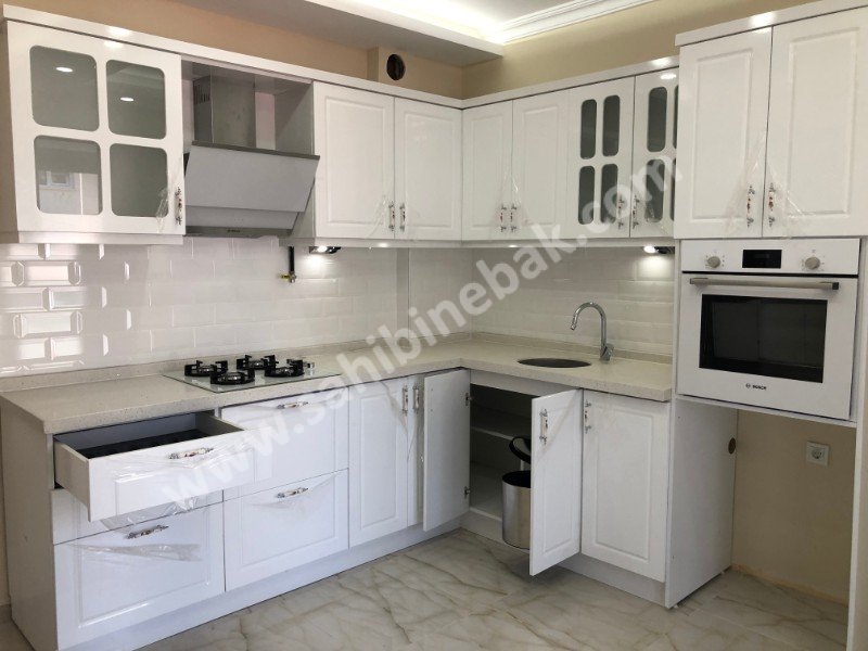 TEPEBAŞI ÜMİT HASTANESİ YAKININ'DA SAHİBİNDEN 3+1 SATILIK 3. KAT DAİRE 120 M2