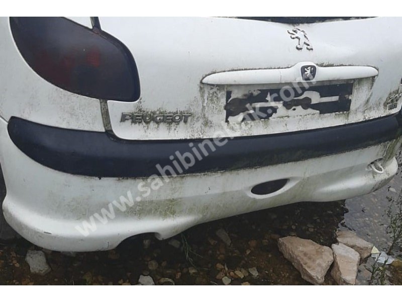 Peugeot 206 çıkma arka tampon orjinal