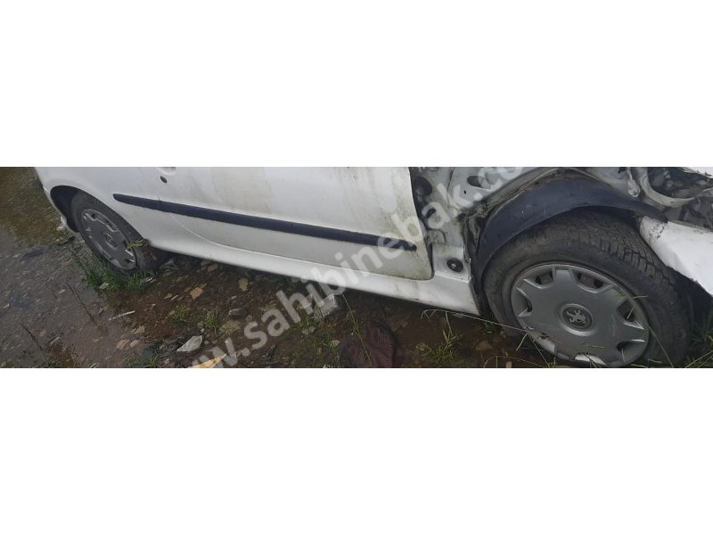 Peugeot 206 çıkma sağ takım jant lastik