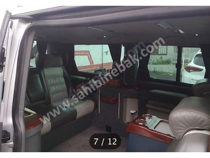 2013 Model Volkswagen Caravella Minibüs boyasız sıfır muyanesi yapıldı