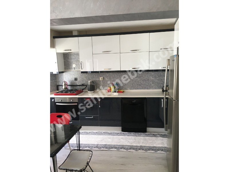 Bursa Osmangazi Hürriyet Mah. Kiralık 2.Kat 2+1 Daire 125 m2