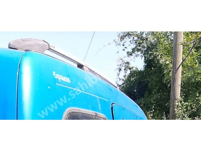 Renault kangoo express çıkma sağ tavan bagaj çıtası