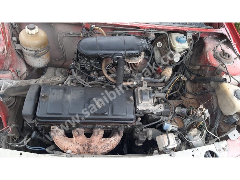 Peugeot 205 çıkma motor aksamı