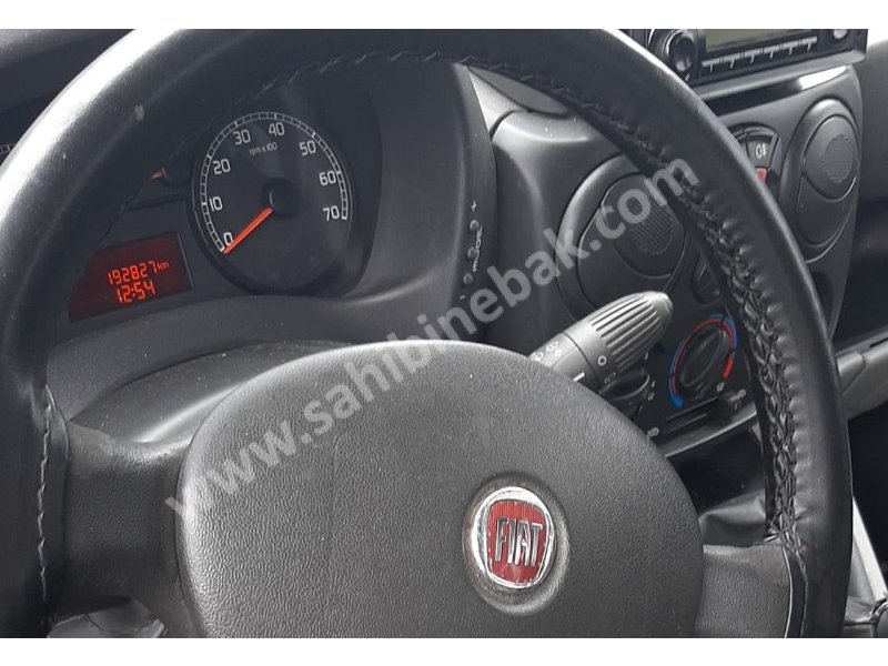 2011 fiat doblo çıkma sinyal kolu