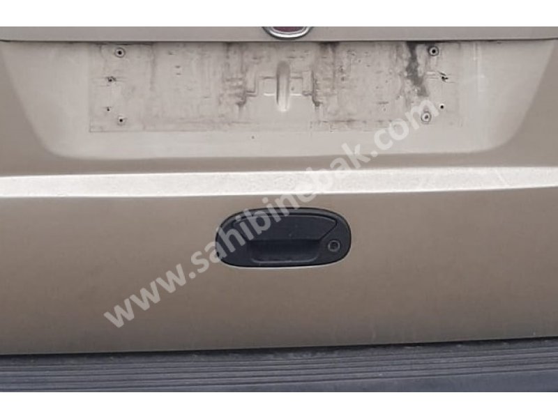 2011 fiat doblo çıkma bagaj kapı kolu