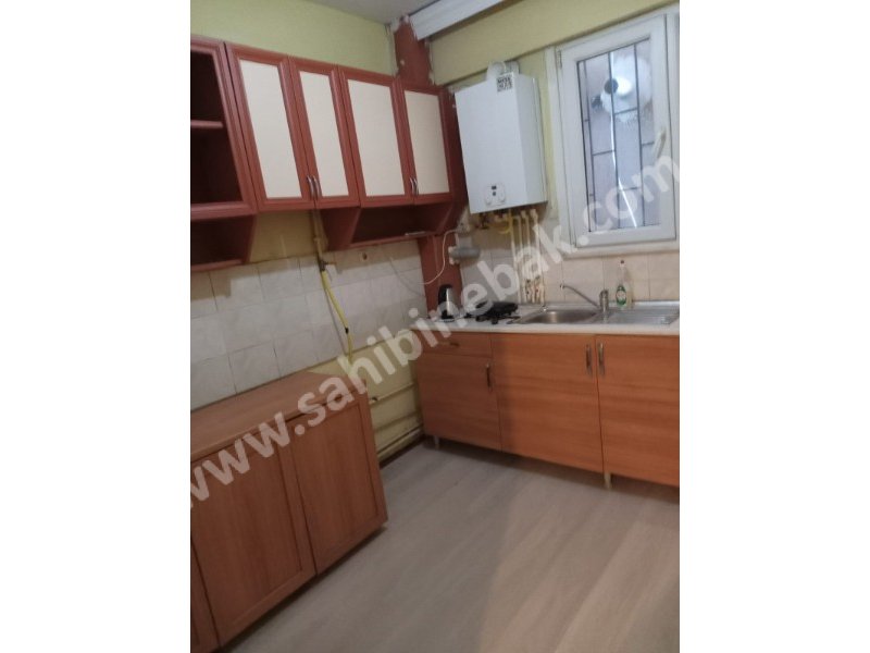 İstanbul Sarıyer Rumeli Hisarı Mah. Satılık 3+1 Bodrum Kat Daire 75 m2