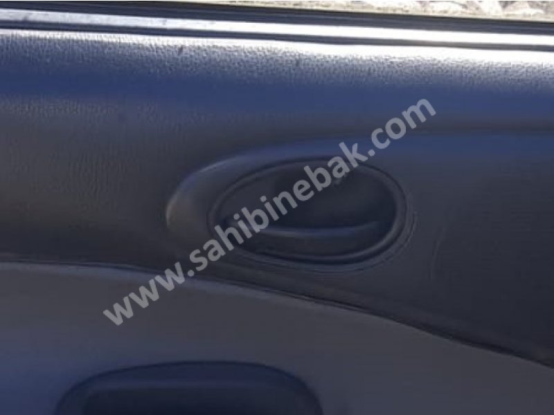 1997 model ford escort çıkma sol ön kapı iç kolu