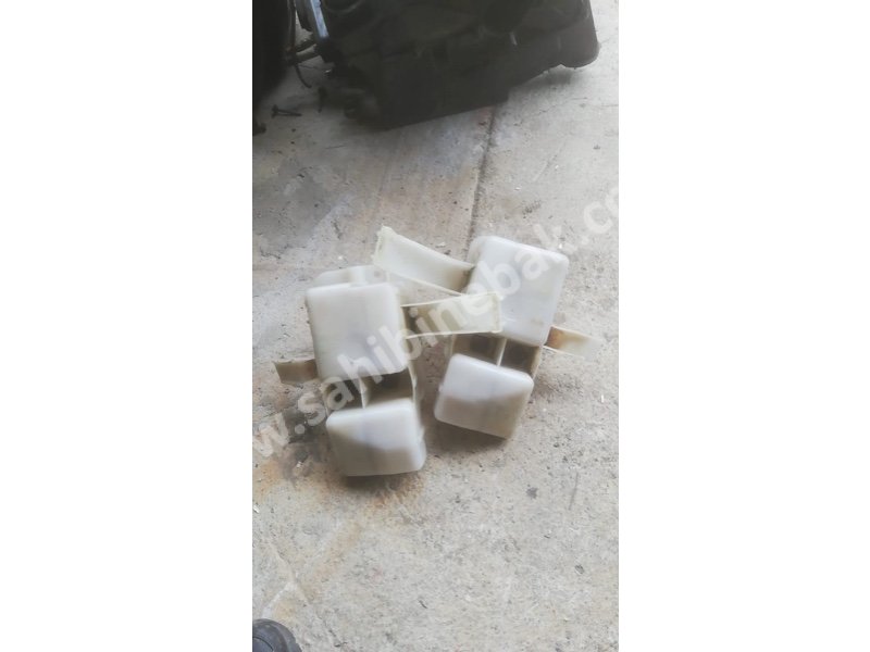 CHEVROLET KALOS SEDAN ARKA TAMPON DEMİRİ