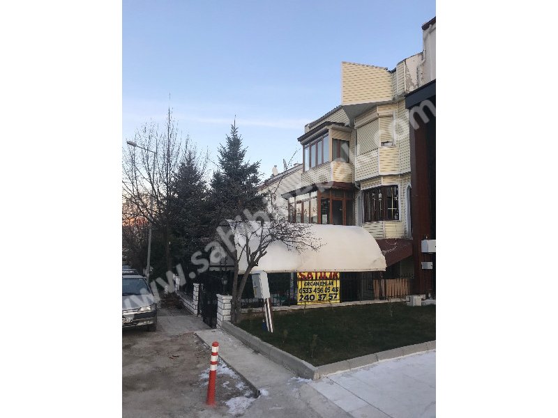 Çayyolu İlko'da Satılık 4+2 Villa  Girişte 300 m2