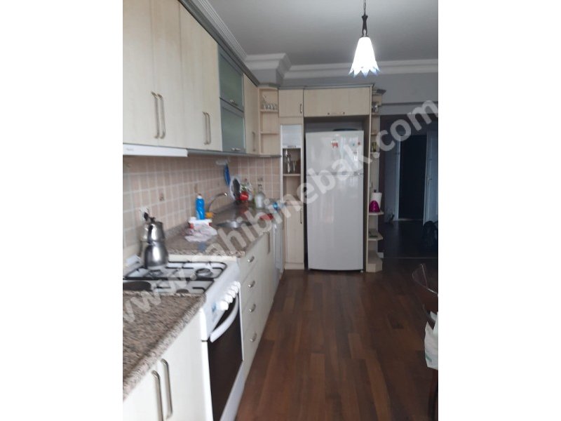 Artvin Hopa Cumhuriyet Mah. Kiralık 4.Kat 3+1 Daire 150 m2