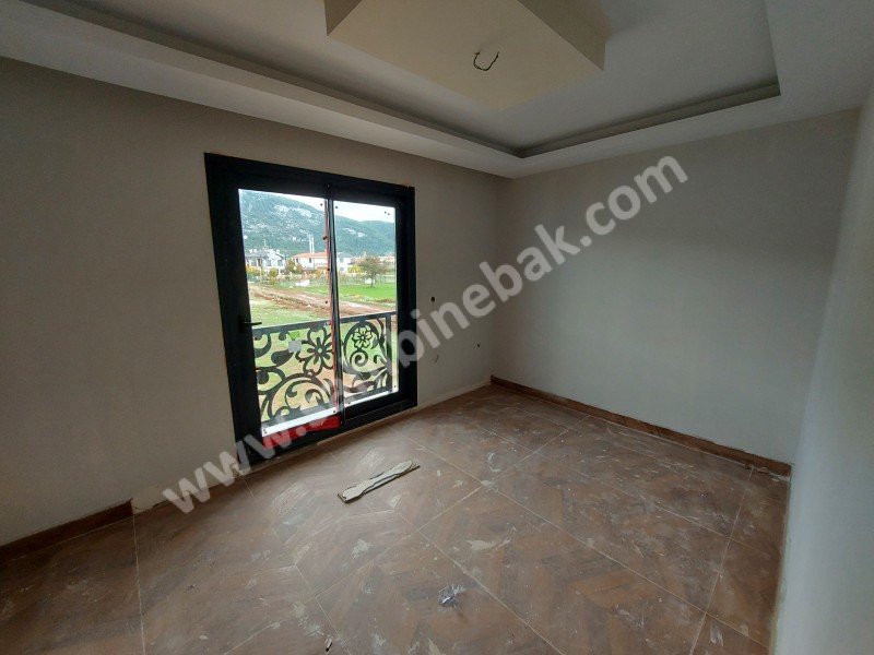 Menteşe Gülağzı Satılık 3+1 Bahçeli Villa 330 m2 Arsa 146 m2