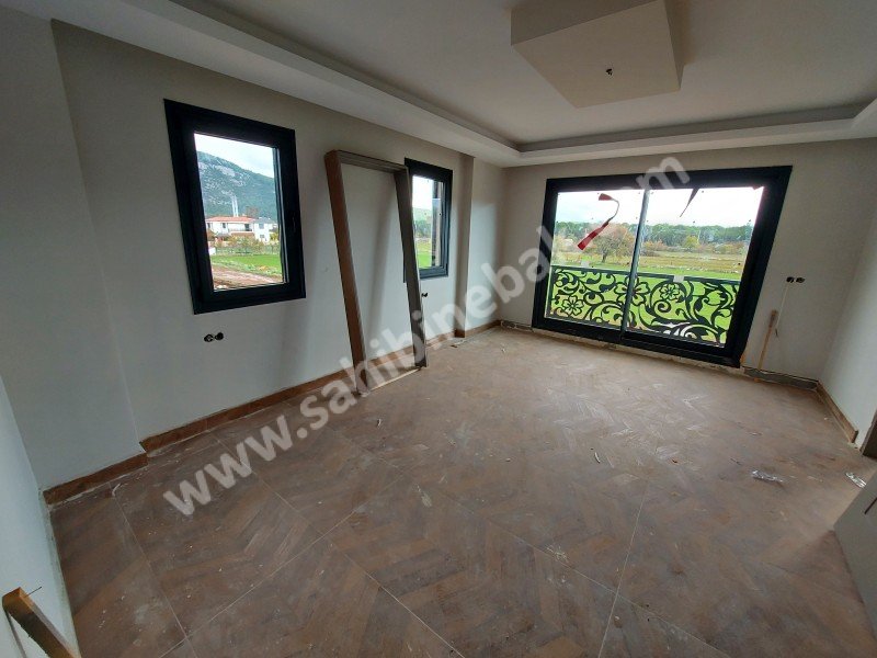 Menteşe Gülağzı Satılık 3+1 Bahçeli Villa 330 m2 Arsa 146 m2