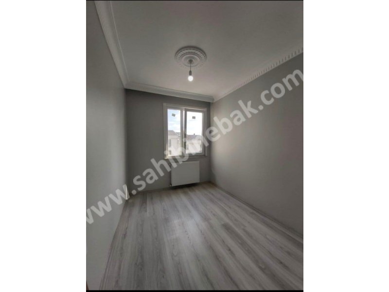 Esenyurt Saadetdere Mah. Satılık 4. Kat 2+1 Asansörlü İskanlı Daire