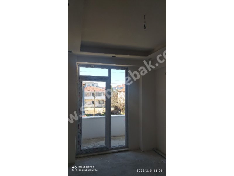 Kartepe Ertuğrul Gazi Mah. 3+1 Satılık Ara Kat. Daire 115 M2