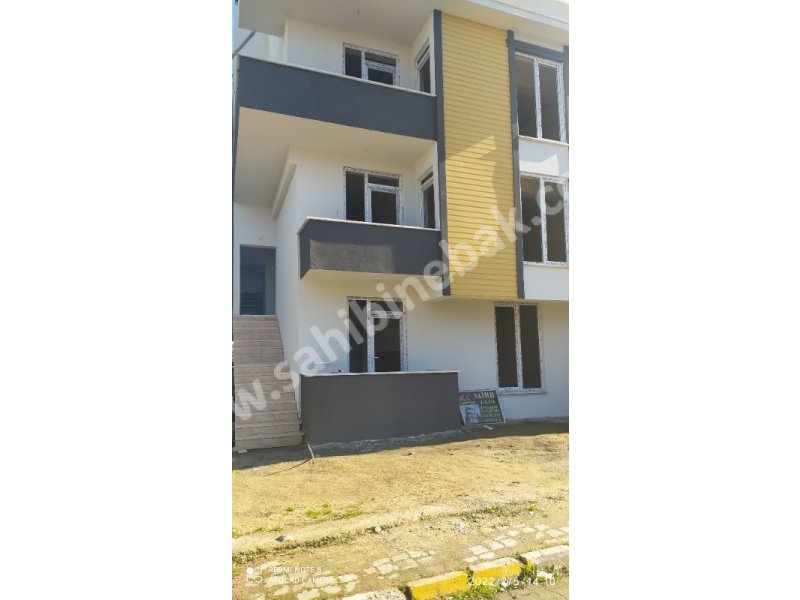 Kartepe Ertuğrul Gazi Mah. 3+1 Satılık Ara Kat. Daire 115 M2