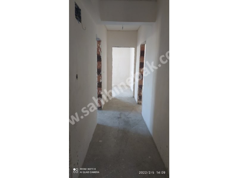 Kartepe Ertuğrul Gazi Mah. 3+1 Satılık Ara Kat. Daire 115 M2