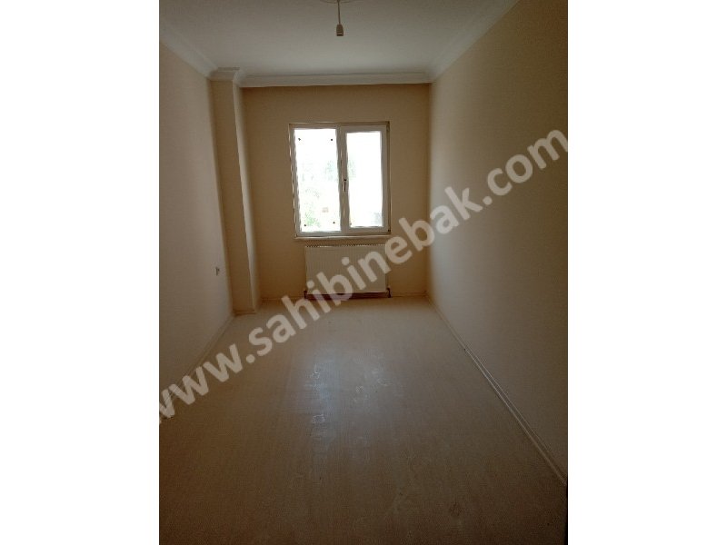 Roda okulu civarında Sıfır ve İskanlı Sitede 100 m2 Satılık 1. Kat 2+1 Daire