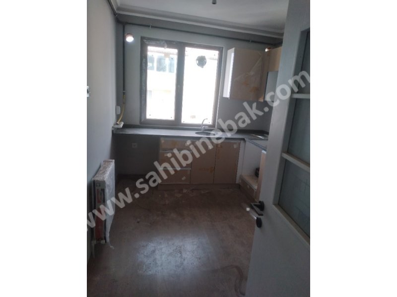 İstanbul Sultanbeyli Battalgazi Mah. Satılık 6. Kat 4+1 Dubleks Daire 115 m2