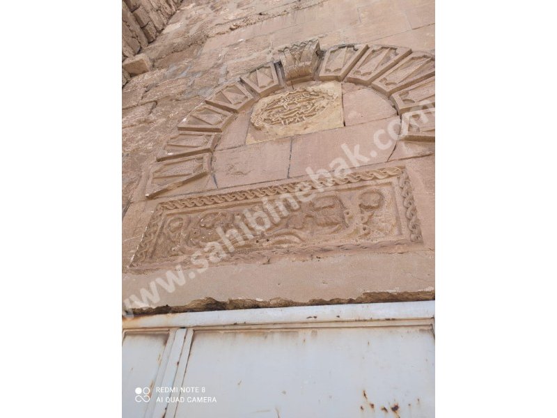 Mardin'de Satılık Müstakil Tarihi Bina