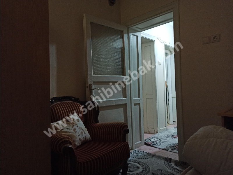 Beyoğlun'da Öğrenciye bekara Uygun kiralık paylaşımlı daire