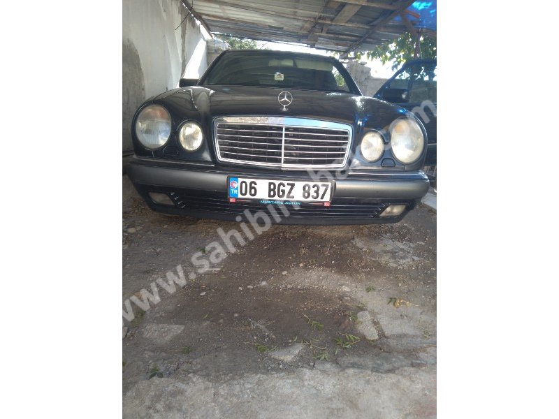 Sahibinden Satılık 1998 Model E200 Elegance Metalık Siyah Mersedes