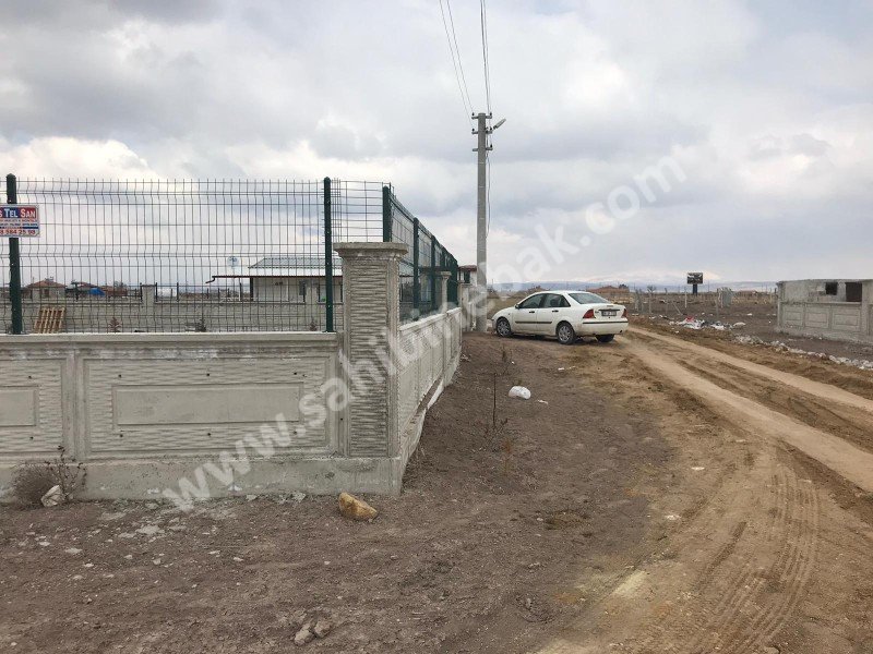 AKSARAY YEŞİLOVA KÖSELİ MAH. GİRİŞ SAĞDA HİÇ OTURULMAMIŞ SIFIR SATILIK MUSTAKİL EV