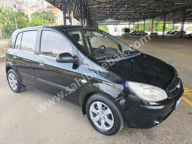 SATILIK 2009 MODEL HYUNDAI GETZ 1.4 DHOC START 130.BİN KM NAVİGASYONLU