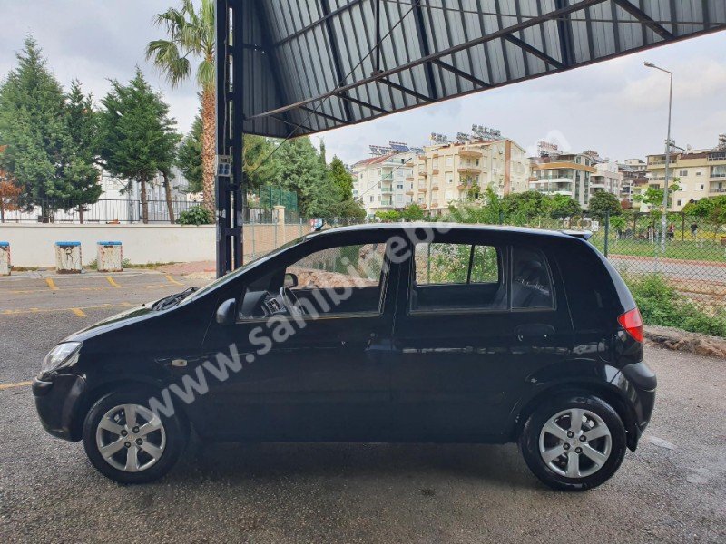 SATILIK 2009 MODEL HYUNDAI GETZ 1.4 DHOC START 130.BİN KM NAVİGASYONLU