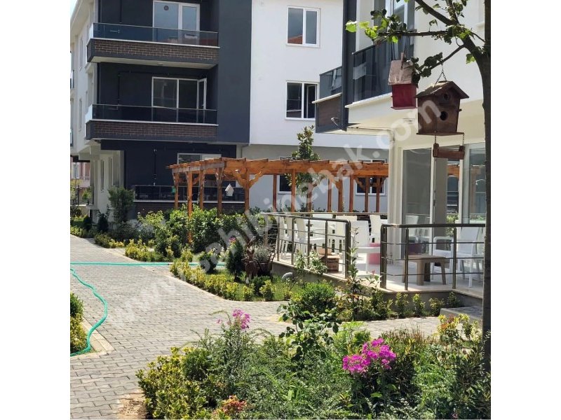 Sakarya Karasu Yalı Mah. Satılık 2+1 Yüksek Giriş 85 m2 Yazlık