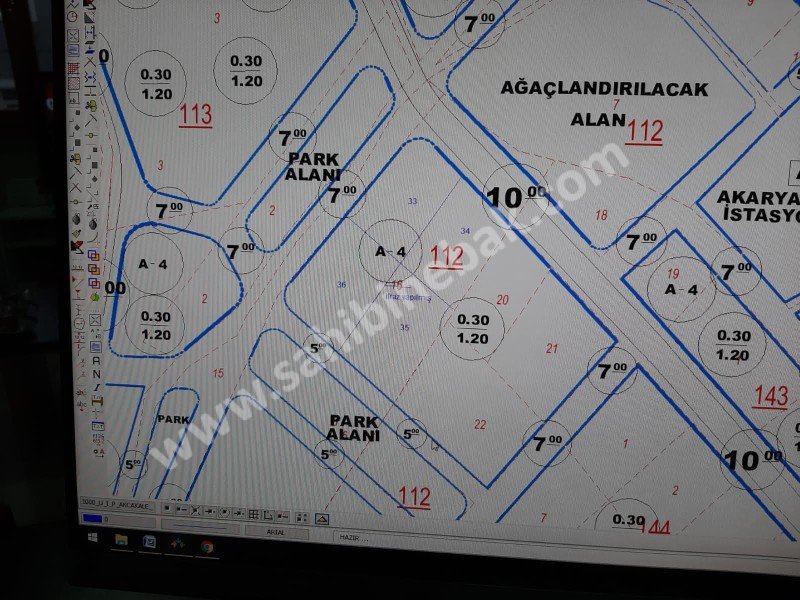 Trabzon Akçaabat Akçakale Mah. İçınde Karkas bına Olan Satılık 495 m2 Arsa