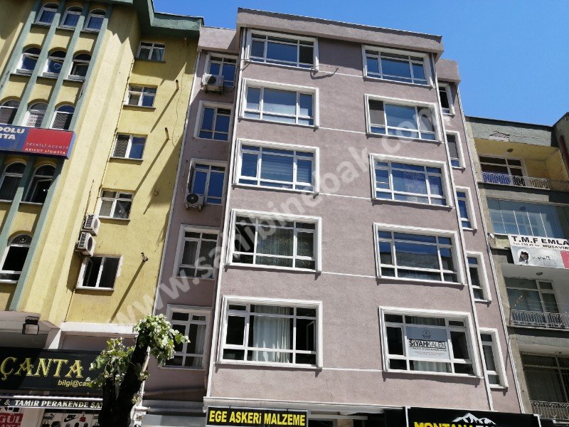 ÇANKAYA DEMİRTEPE YEŞİLIRMAK SOKAK'TA SATILIK 3+1 DAİRE 120 M2