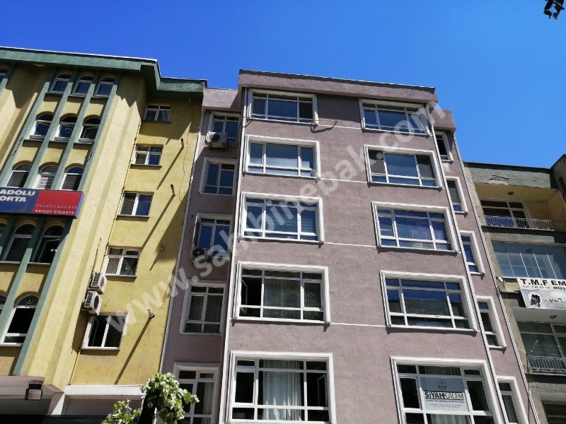 ÇANKAYA DEMİRTEPE YEŞİLIRMAK SOKAK'TA SATILIK 3+1 DAİRE 120 M2