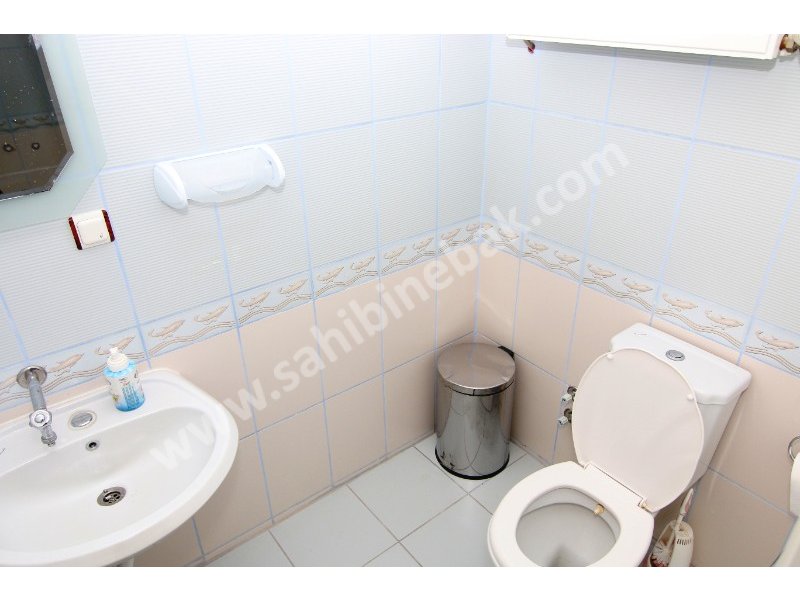 ÇANKAYA YAŞAMKENT YENİKENT'TE CADDEDE İŞYERİNE'DE UYGUN SATILIK 6+1 VİLLA