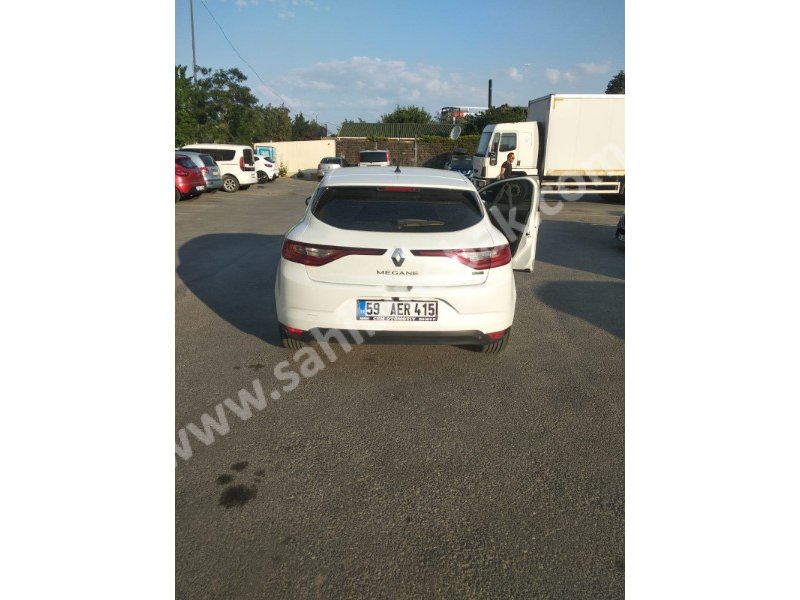 Satılık 2016 Model Renault Megane 1.2 TCe  Touch