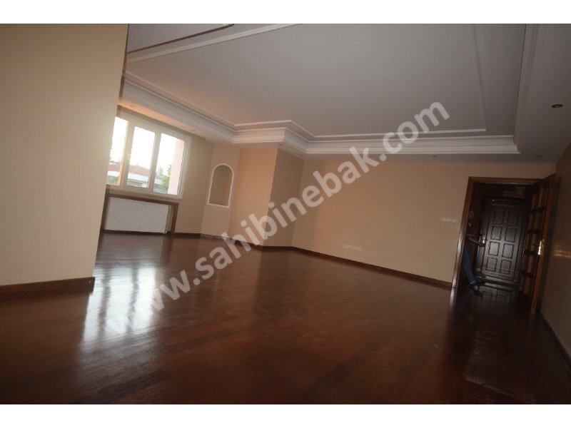 İstanbul Maltepe Küçükyalı Mah. 3+1 Kiralık 4. Kat 155 m2 Daire